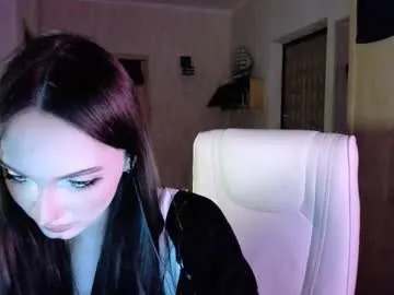 alana15 – webcam model profile photo Image 16