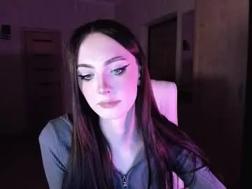 alana15 – webcam model profile photo Image 19