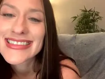 lucretiaburnaugh – webcam model profile photo Image 12