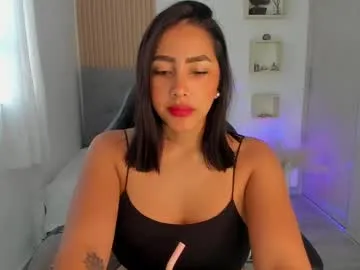 armurra – webcam model profile photo Image 3