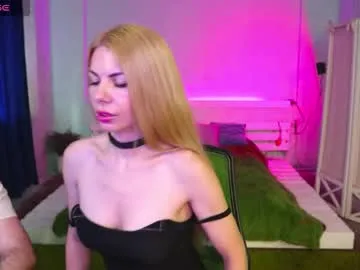 mmelicious – webcam model profile photo Image 3