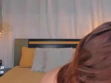 dlllvi – webcam model profile photo Image 16