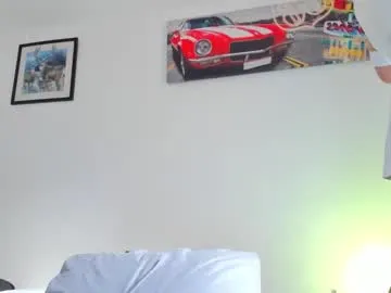 skyisland777 – webcam model profile photo Image 5