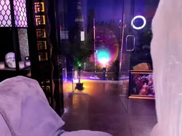 bozhenanude – webcam model profile photo Image 3