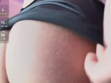 DenAnna77 – webcam model profile photo Image 5