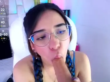 amara_davis1 Image 10