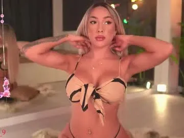 tiffannysins – webcam model profile photo Image 14