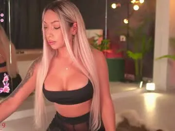 tiffannysins – webcam model profile photo Image 15