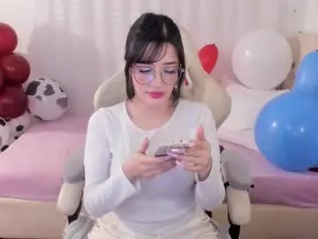 ava_delightt – webcam model profile photo Image 17