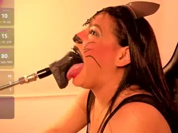 zoe_curvy – webcam model profile photo Image 2