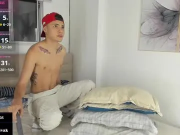 octavarium211 – webcam model profile photo Image 9