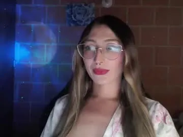 millemimi – webcam model profile photo Image 2