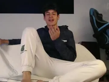 skyisland777 – webcam model profile photo Image 4