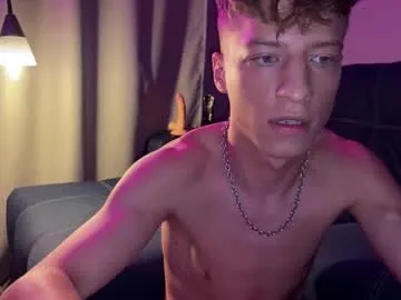 boysgang_sex – webcam model profile photo Image 10