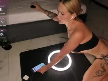 bettyburns – webcam model profile photo Image 9