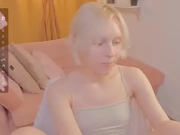 hina_porn – webcam model profile photo Image 16