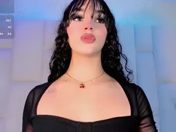 Taanni – webcam model profile photo Image 13