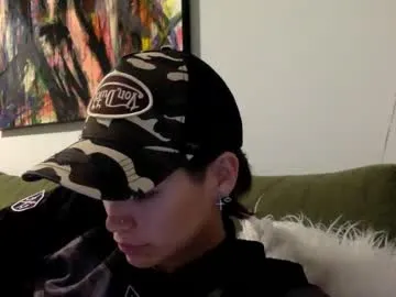 SweetBunnyGF – webcam model profile photo Image 15