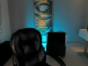 mara_swan_ – webcam model profile photo Image 11