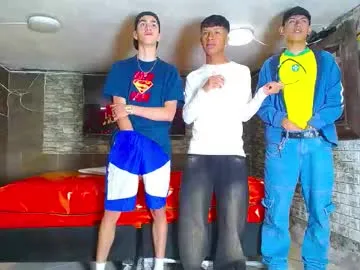 octavarium211 – webcam model profile photo Image 12