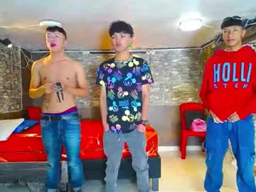 octavarium211 – webcam model profile photo Image 9