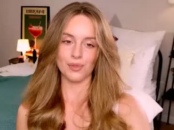 loya_best – webcam model profile photo Image 6