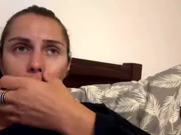 LaureMestler – webcam model profile photo Image 11