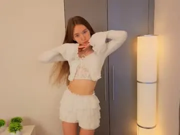 em_aa1 – webcam model profile photo Image 2