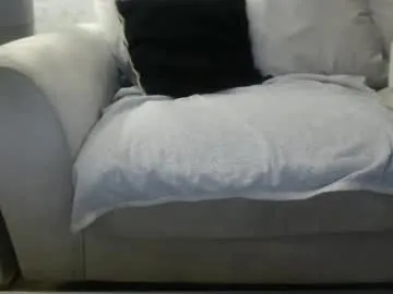 alana15 – webcam model profile photo Image 14