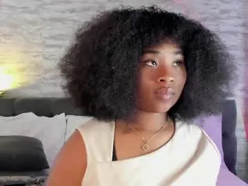 joannelson – webcam model profile photo Image 12