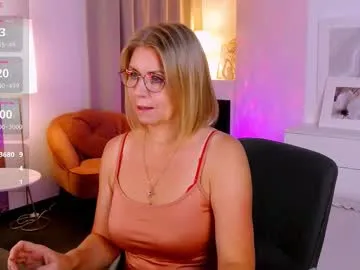 ruby_amor – webcam model profile photo Image 4