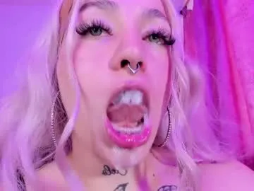 SweetBunnyGF – webcam model profile photo Image 7