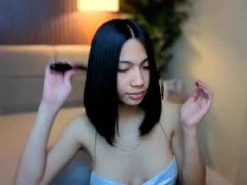 aurora_sanders1 – webcam model profile photo Image 9