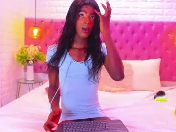 well-try – webcam model profile photo Image 4