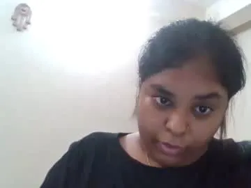 raisawetsx – webcam model profile photo Image 11