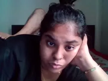 raisawetsx – webcam model profile photo Image 18