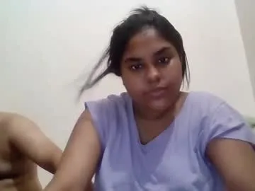 raisawetsx – webcam model profile photo Image 3