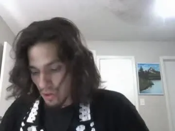 drinklinov – webcam model profile photo Image 2