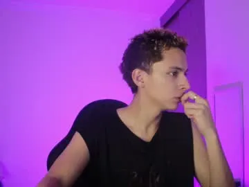 hungeddy – webcam model profile photo Image 6