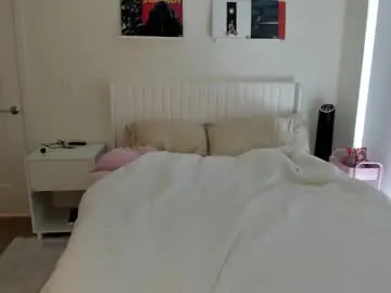 olivia_fox69 – webcam model profile photo Image 14