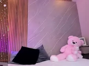 hina_porn – webcam model profile photo Image 18