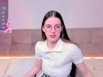 allieemod – webcam model profile photo Image 16