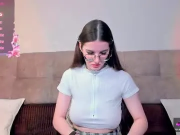 allieemod – webcam model profile photo Image 2