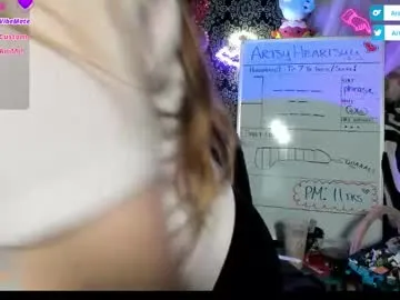 artsyheartsyy – webcam model profile photo