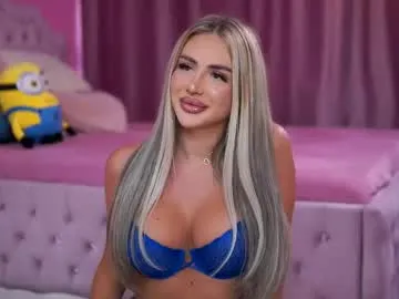 ivyjhonss – webcam model profile photo Image 8