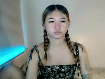 LolyNight – webcam model profile photo Image 10