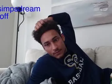 PinkyPai – webcam model profile photo Image 16