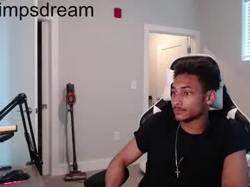 PinkyPai – webcam model profile photo Image 8