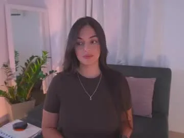 bambi_lu – webcam model profile photo Image 13