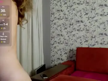 scarlethroa – webcam model profile photo Image 13